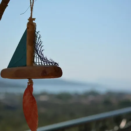 דירה Isabel Sea View & Garden ליגיה